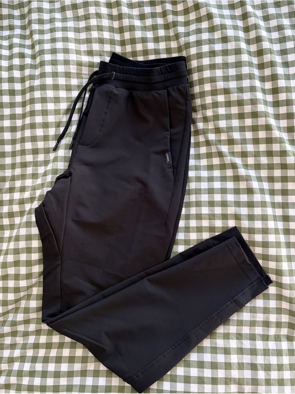 UNRL Performance Pant Black Joggers Men Small